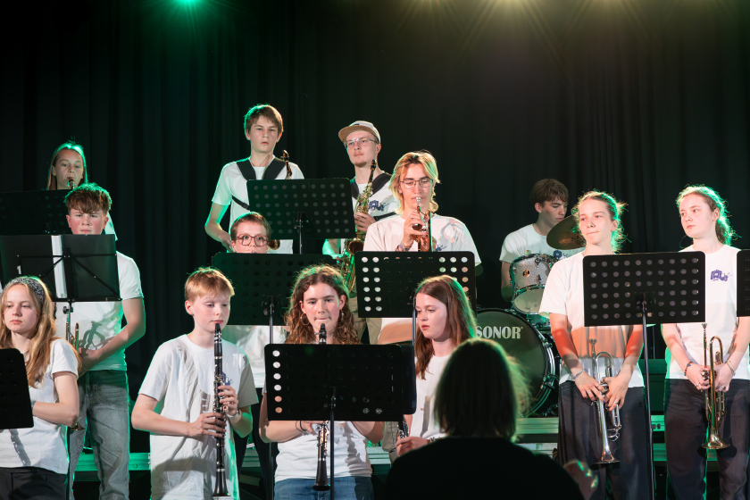Die Sommerkonzerte boten musikalische Highlights aller Ensembles und sammelten Spenden für „Musiker Ohne Grenzen“.