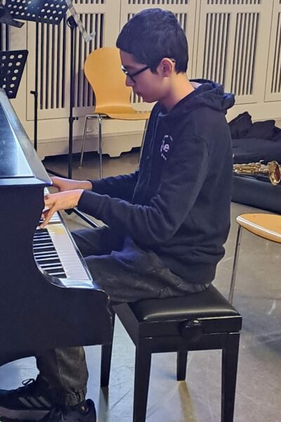 Adam_am_Piano